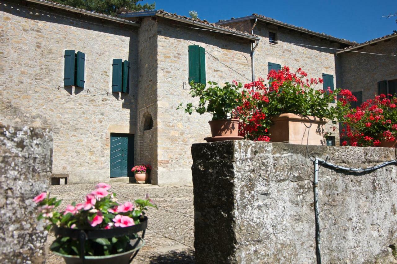 La Corte Bonomini Bed & Breakfast Neviano degli Arduini Bagian luar foto