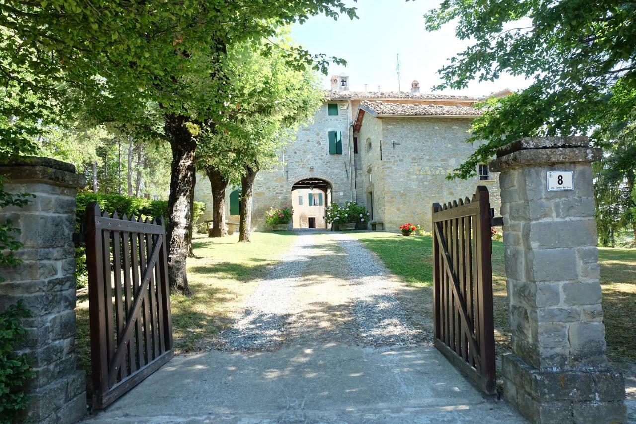 La Corte Bonomini Bed & Breakfast Neviano degli Arduini Bagian luar foto